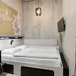 Hotel Fyrtøjet - We Give Less Save Odense